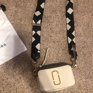 Marc Jacobs “camera” bag